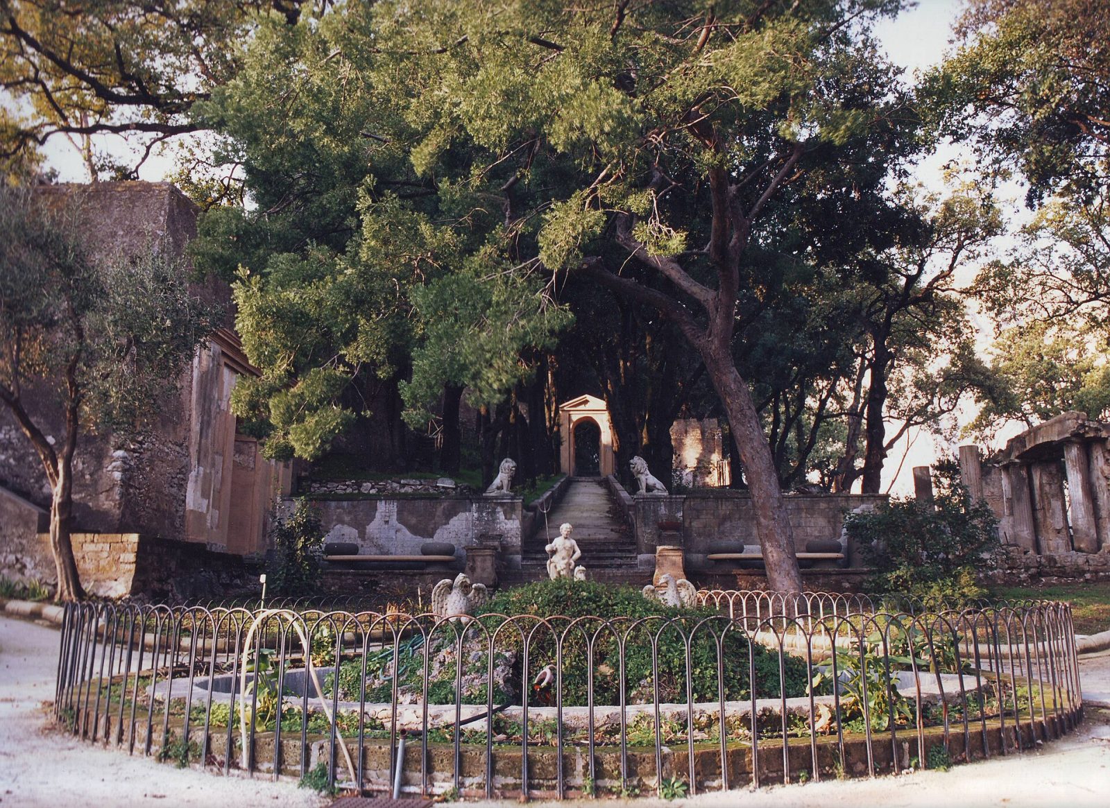 Castel San Giorgio, Campania — monument