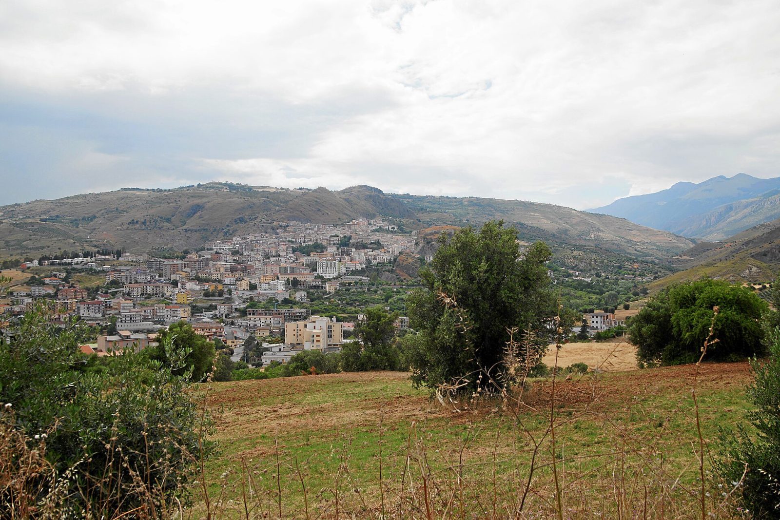 Cassano all'Ionio, Calabria — town panorama