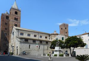 Albenga en Ligurie Italie