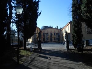 Erba in der Lombardei Italien