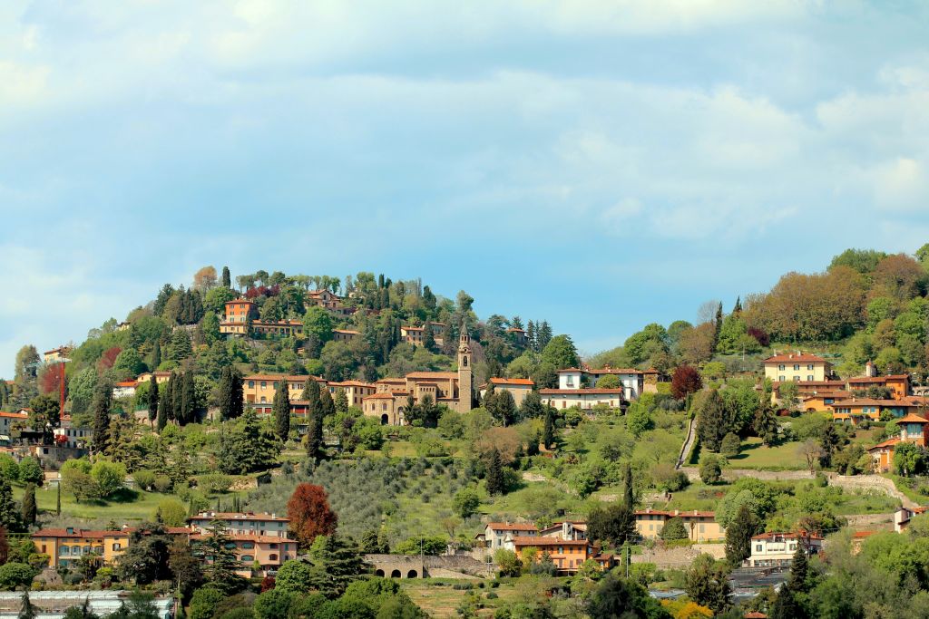 At bo i bergamo